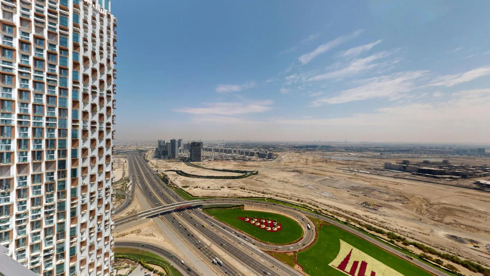 شقة Fam Living - Nobles Tower Retreat With Stunning Meydan Views دبي الإمارات العربية المتحدة