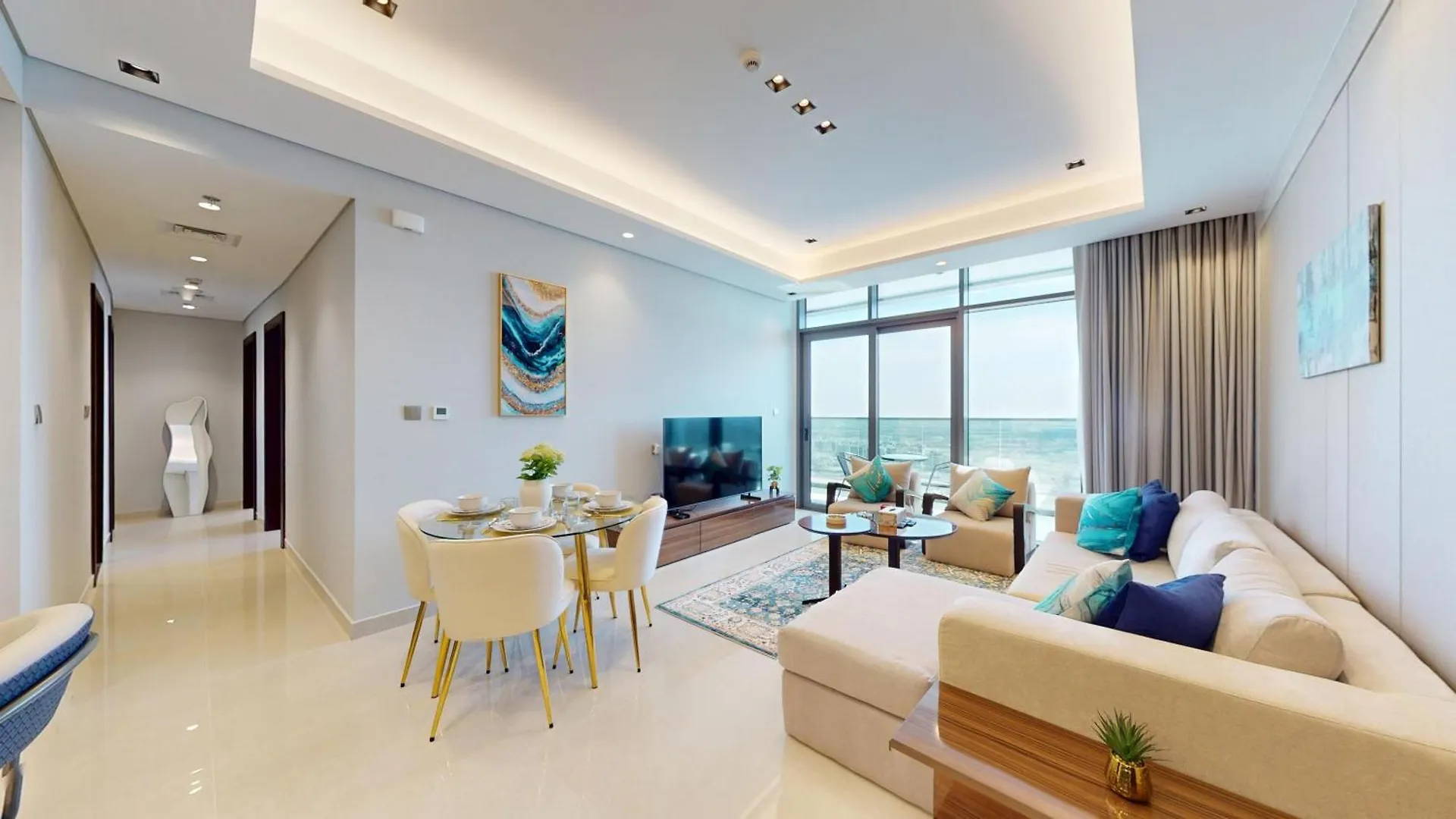 شقة Fam Living - Nobles Tower Retreat With Stunning Meydan Views دبي